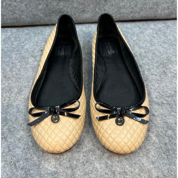 Michael Kors Quilted Ballet Flats Bow Accent Designer Shoes Black/Tan‎ Size 9.5 - Picture 1 of 9